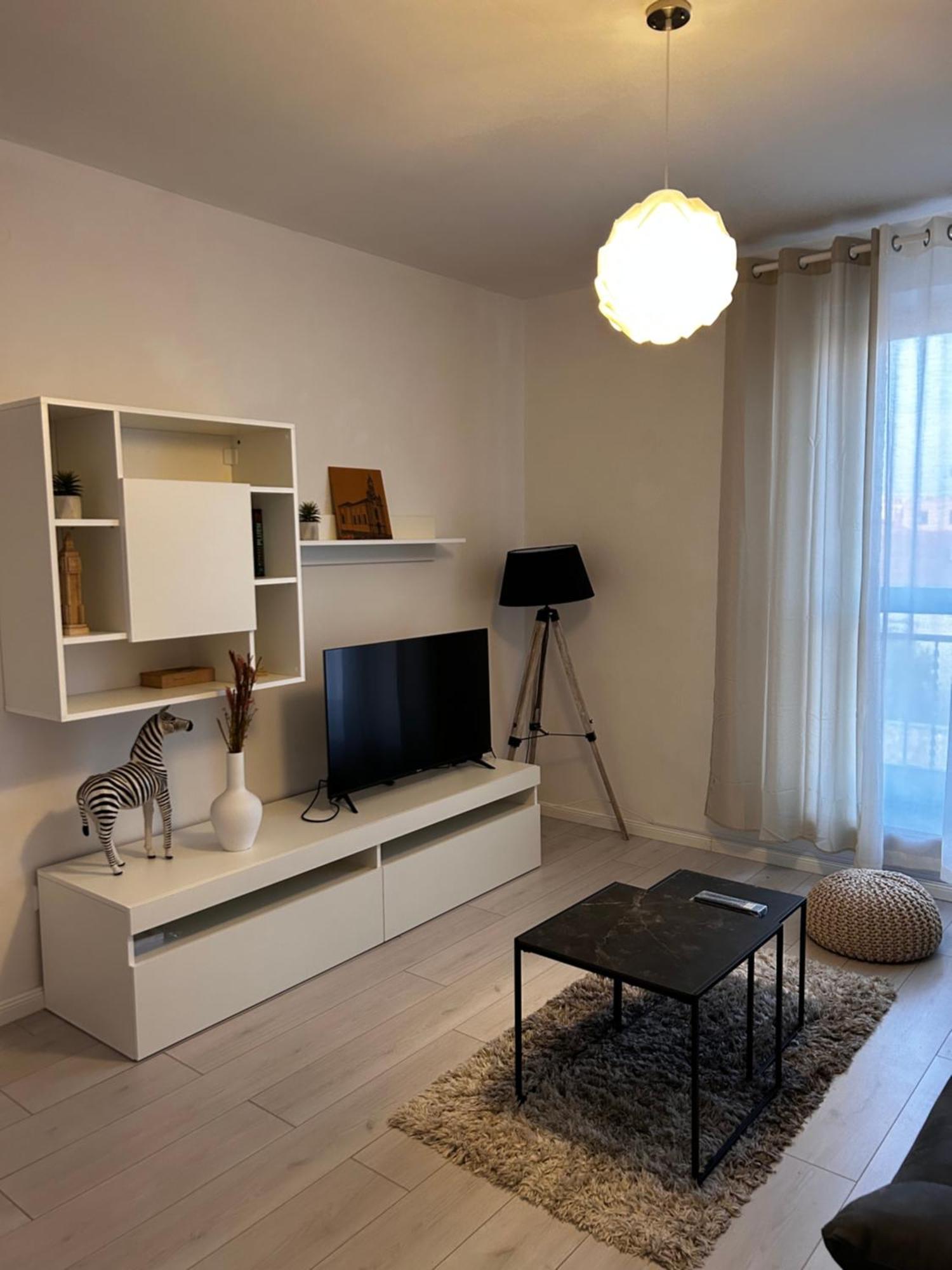 Lori Apartman Zadar